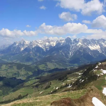 Apartamento With Ski-storage, Parking & Garden Kleinarl